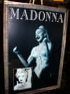 Madonna-iC.jpg (63338 bytes)
